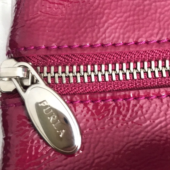 Furla cosmetic bag! - Picture 3 of 7